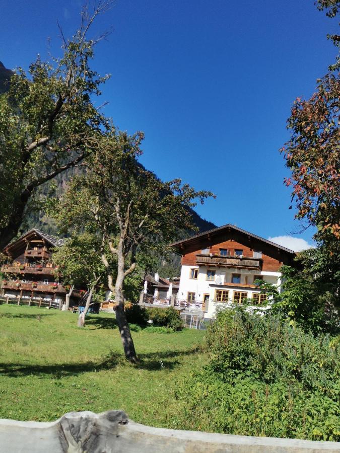 Landgasthof Steiner Matrei in Osttirol Zewnętrze zdjęcie